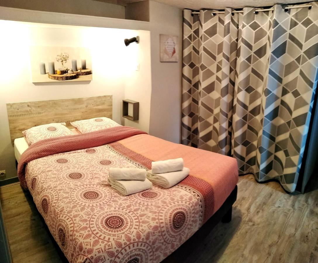 T2 Bis Quartier Chateau De Pau Luaran gambar